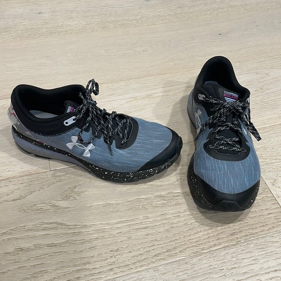 Under Armour Charged Escape 3 - Picture 1 of 6